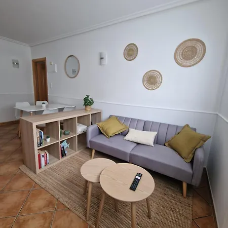 Apartment Con Jardin Y Parking Privado