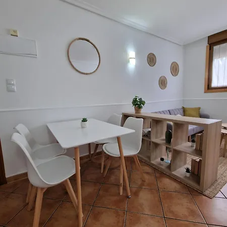 Familiar Con Jardin Y Parking Privado Apartman